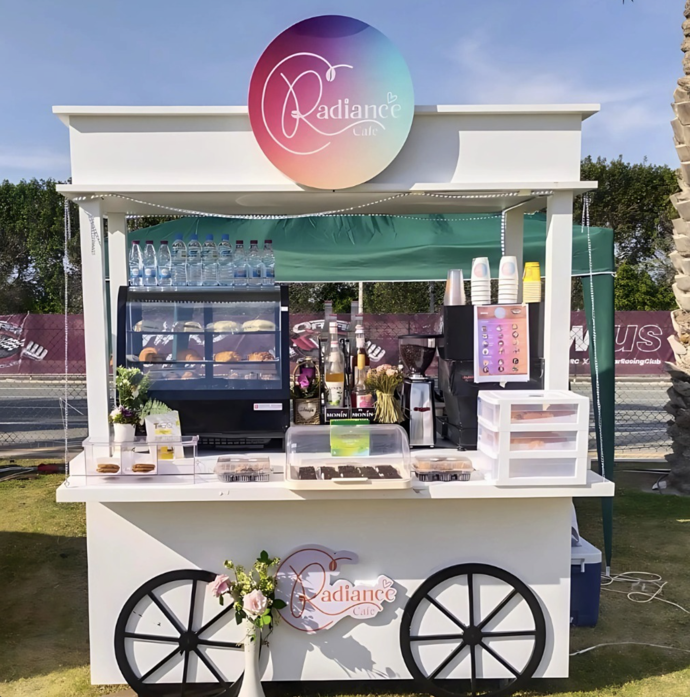 F&B (Food & Beverage)